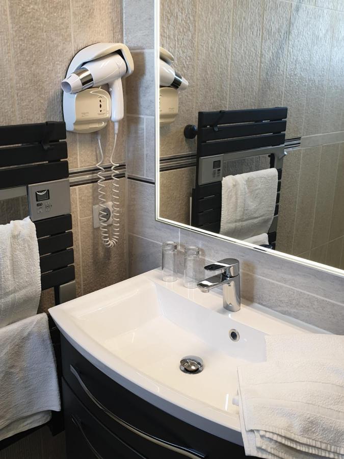Logis Hotel Restaurant Spa Les Balcons De L'Esperance Limeuil 외부 사진